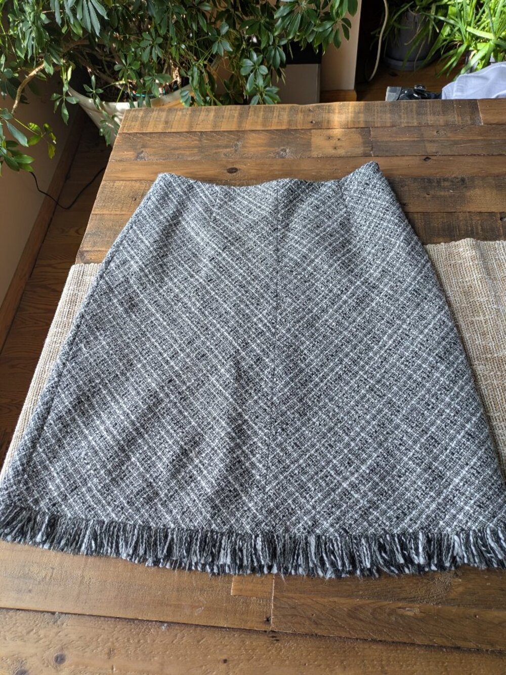apostrophe black white gray size 12 wool blend lined skirt fringe bottom #714